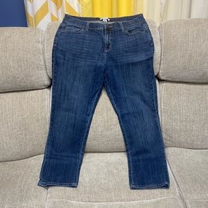 Liz Claiborne Boyfriend jeans 12 Petite